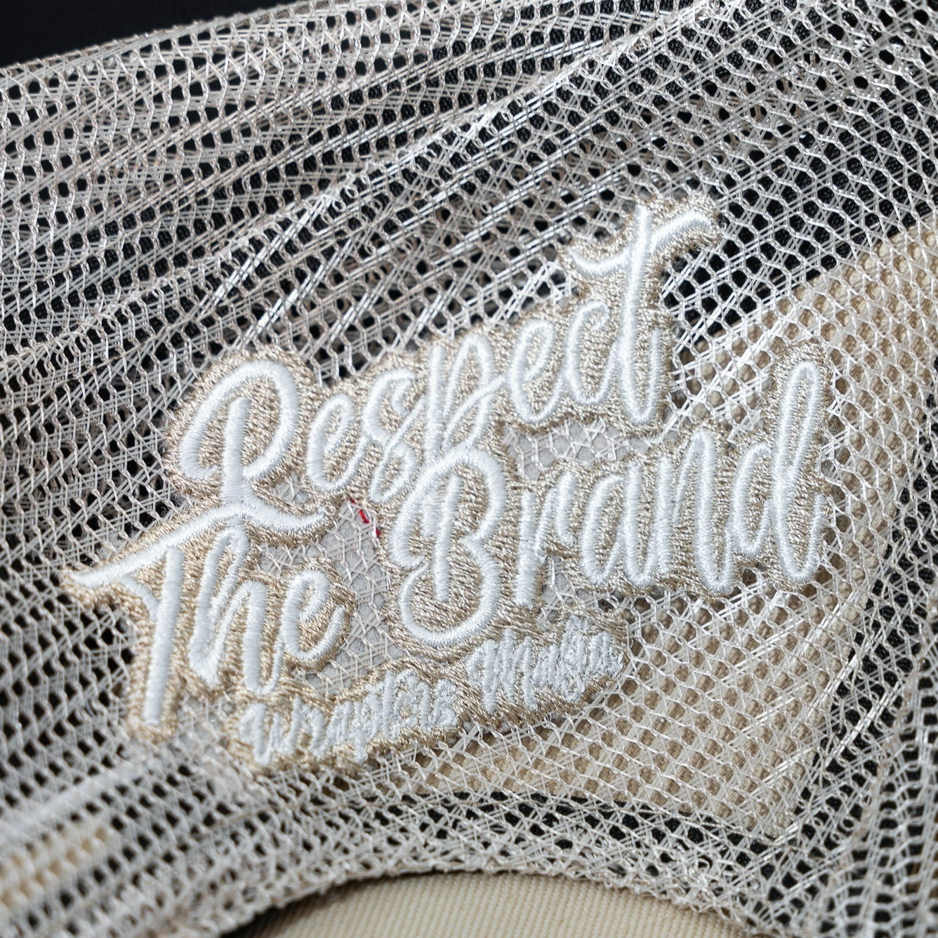 Wraptors Mafia Beige & White Trucker